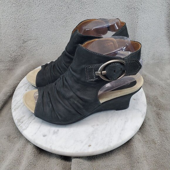 Earthies Shoes Womens Size 7.5 Black Leather Bonaire Too Booties - Picture 1 of 10